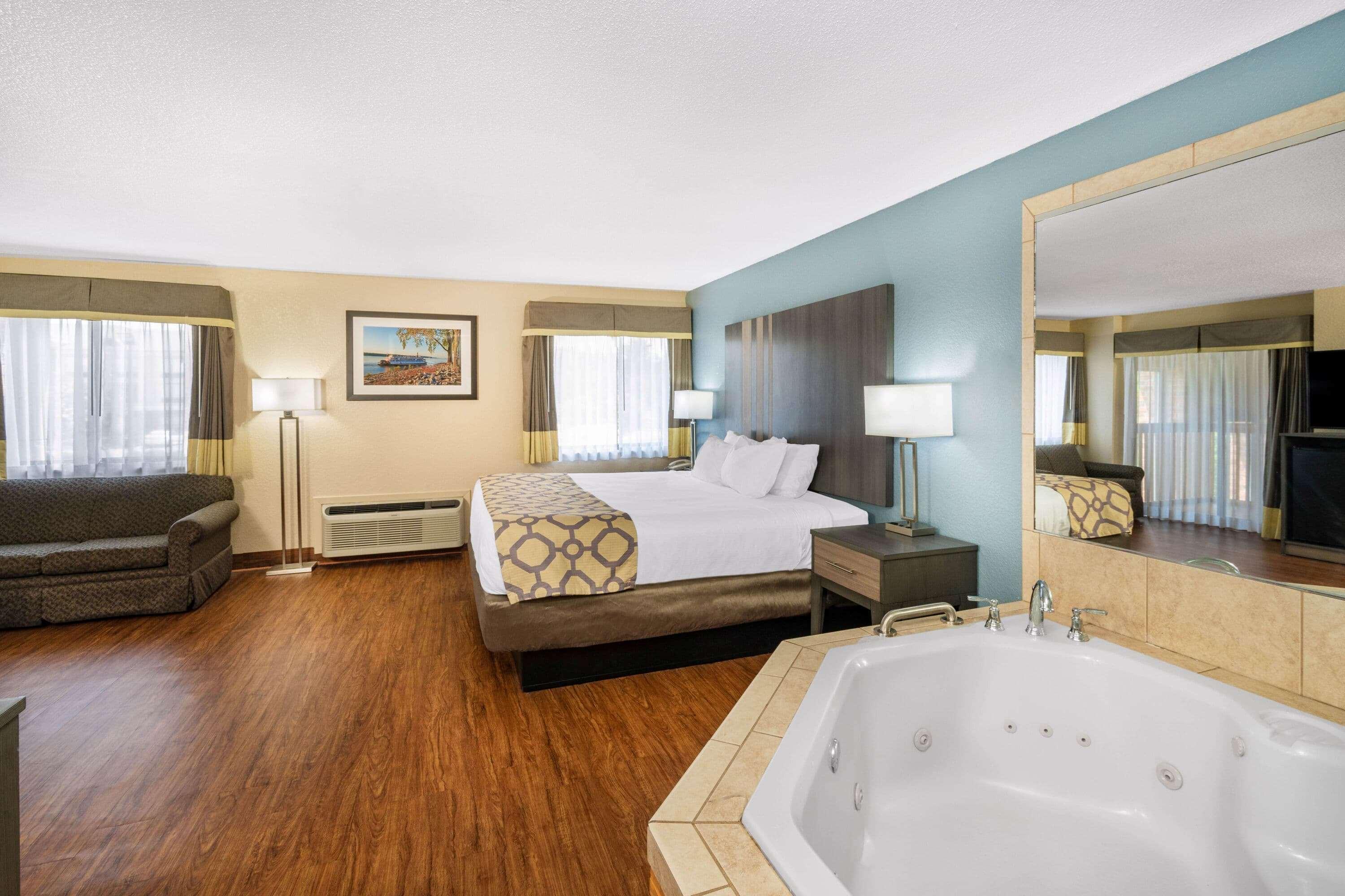 Baymont By Wyndham Tupelo Exterior foto