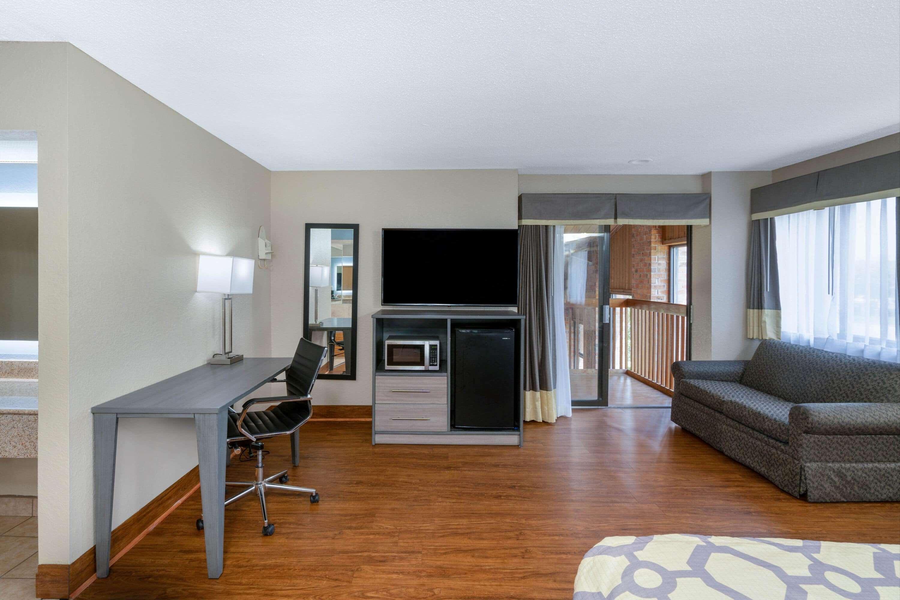 Baymont By Wyndham Tupelo Exterior foto