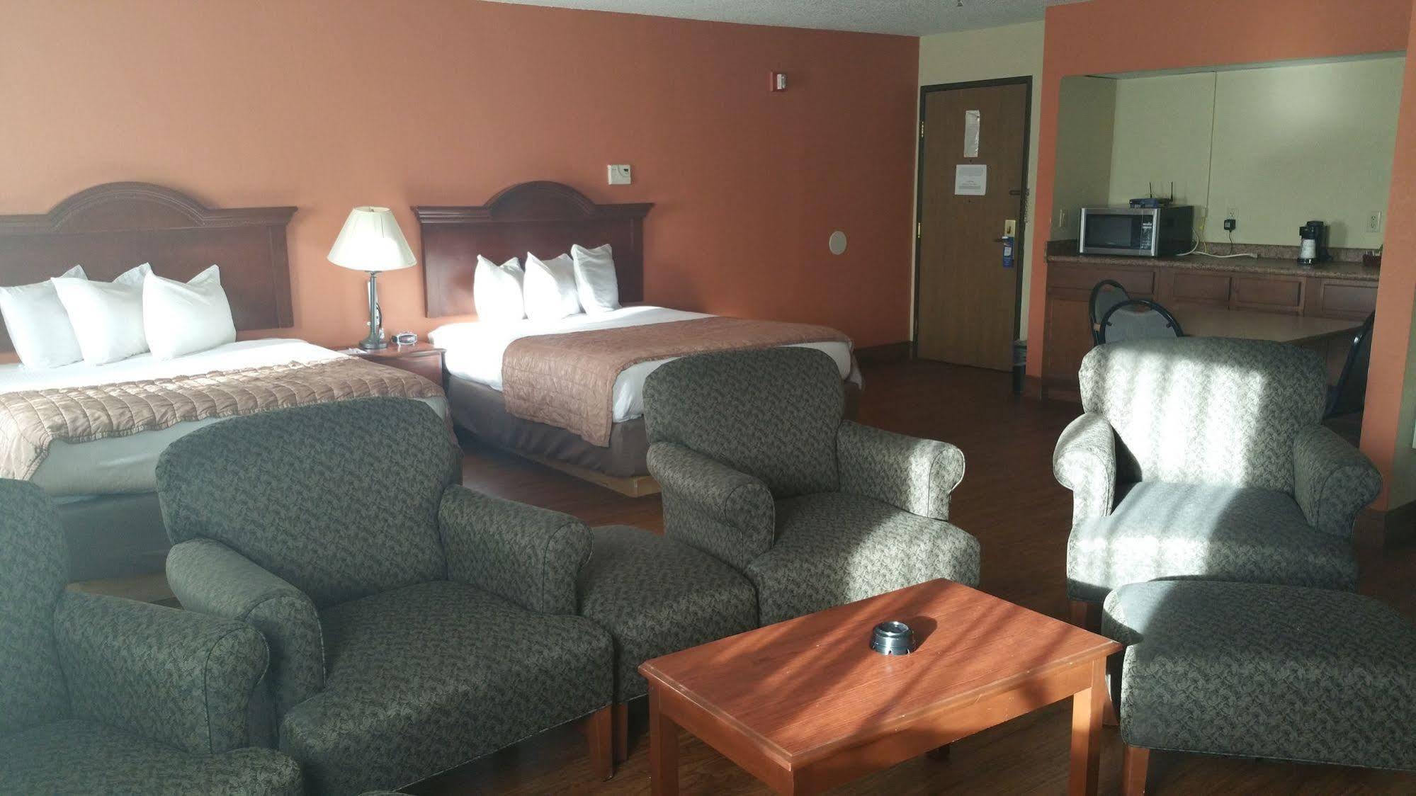 Baymont By Wyndham Tupelo Exterior foto